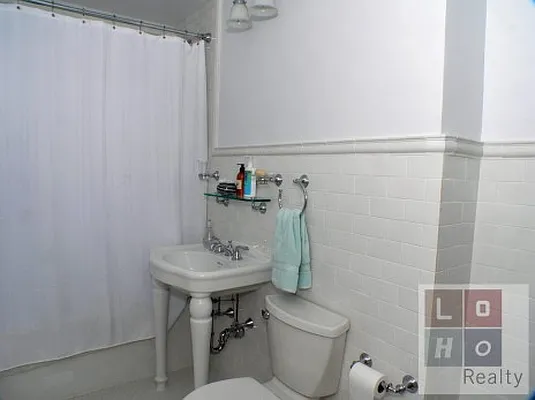 Sold by LoHo Realty | media 7