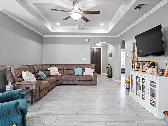 4th image of 1810 Bay Landing Drive