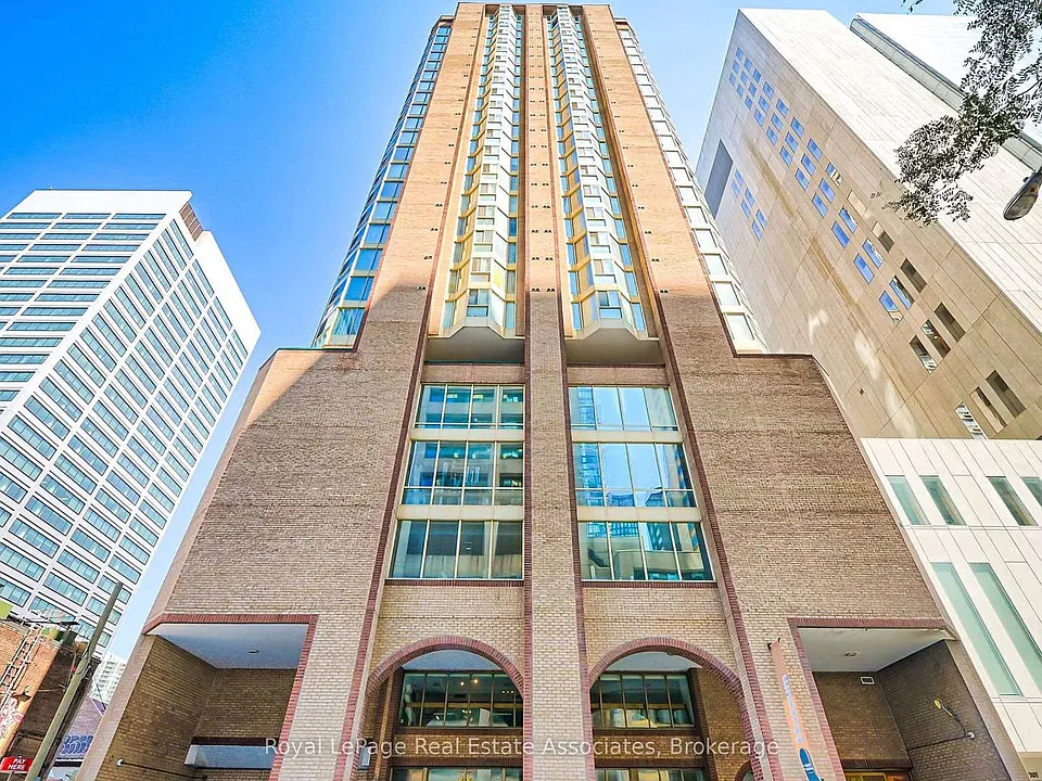 55 Centre Ave #1805