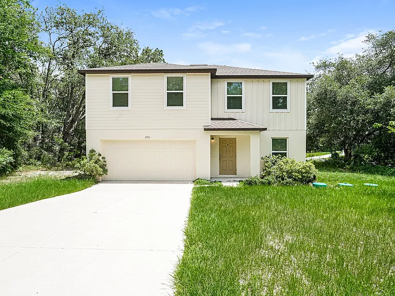 2951 W Juliet Pl — Photo 1