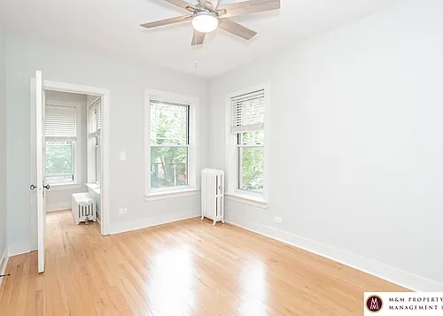 400 N Taylor Photo 1