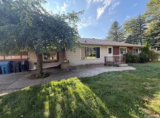 6526 State Rd, Millington, MI 48746