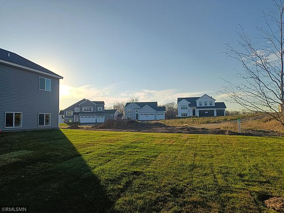 5th image of 338 Otto Dr N