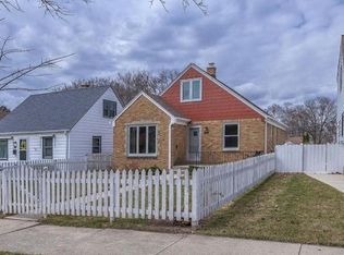 2853 N 86th St, Milwaukee, WI 53222