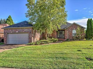 2731 Beaumont Dr, Evansville, IN