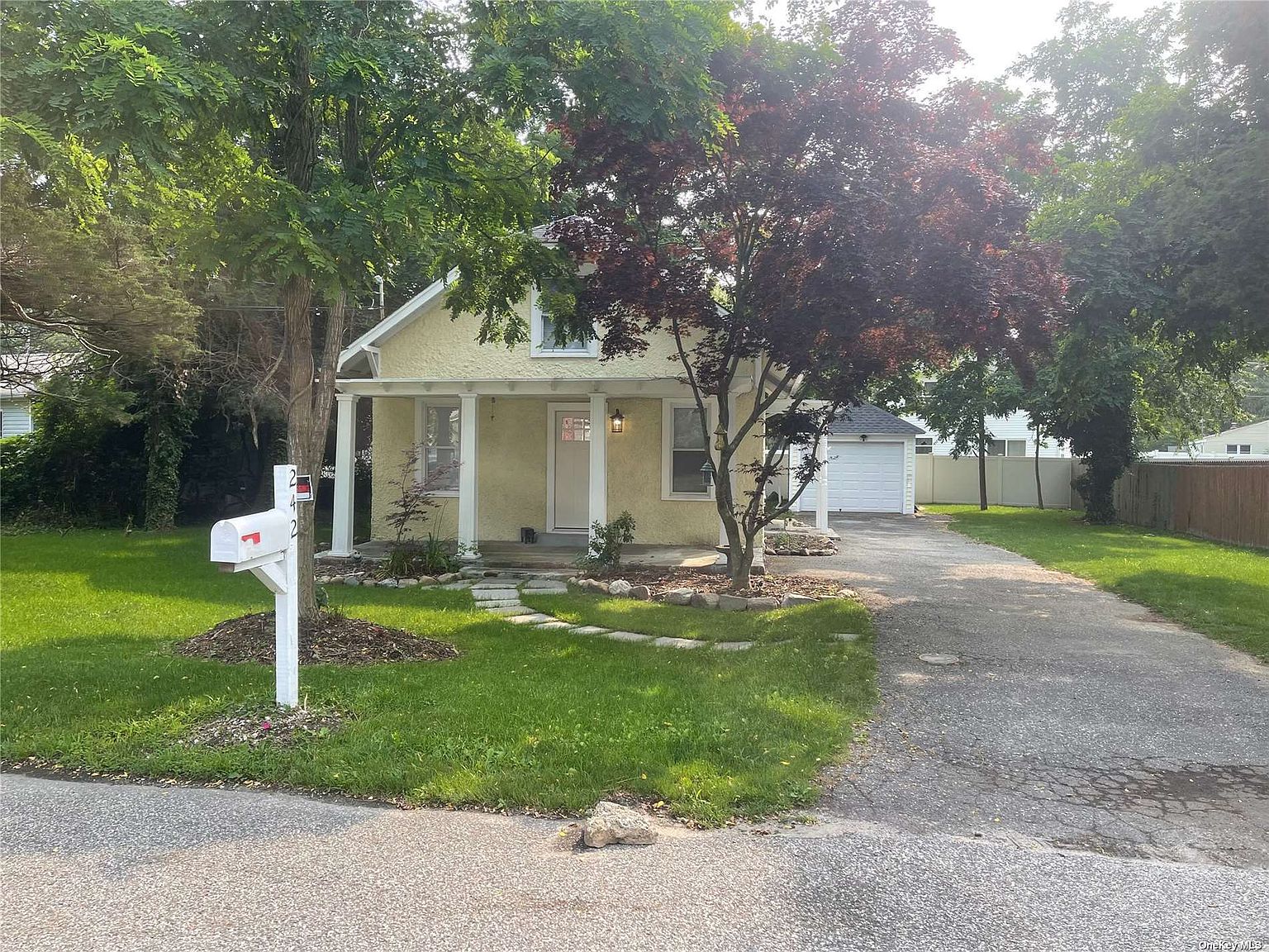 242 Bayview Drive, Mastic Beach, NY 11951 Zillow