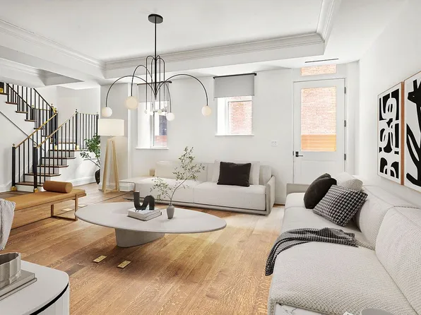 344 W 72nd St #Townhouse 1, New York, NY 10023
