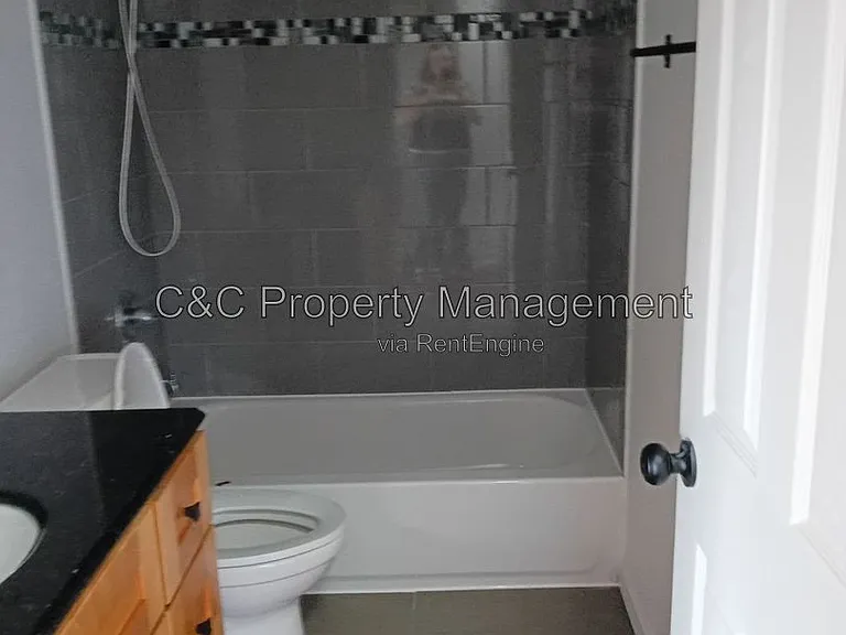 1525 Valle Vista Ave — Photo 4