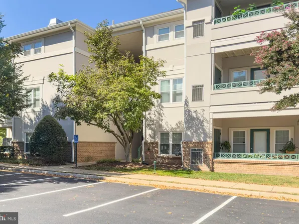 12005 Taliesin Pl APT 31, Reston, VA 20190