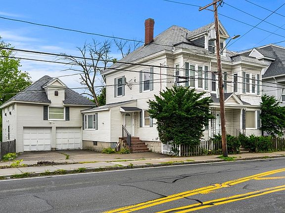 2nd image of 952 Bridge St