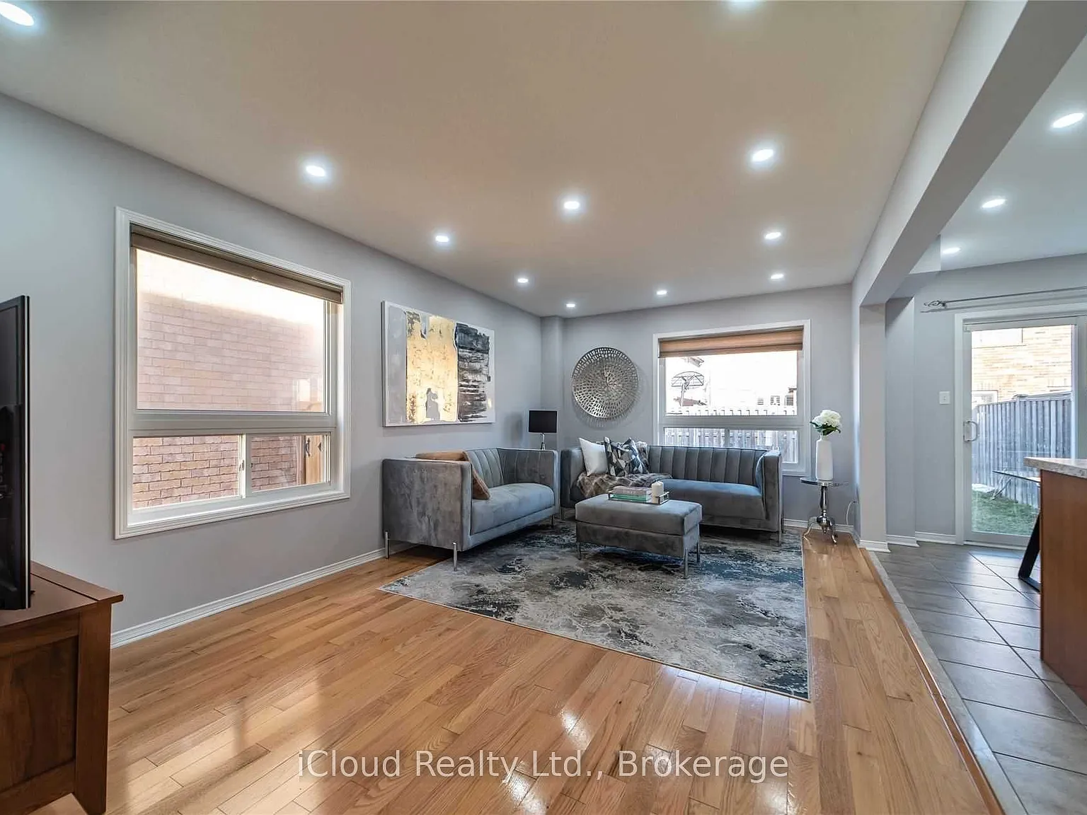 3 bed, $2,700 — Photo 4