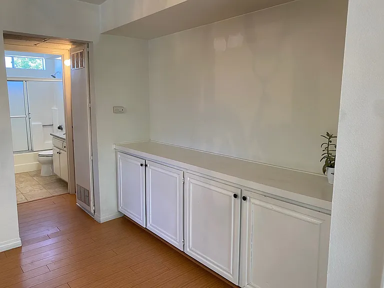 14116 Tiara St #6 — Photo 19