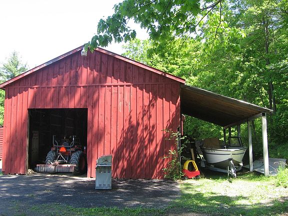 Barn with horse stall and shed