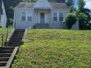 612 Hazel St, West Mifflin, PA