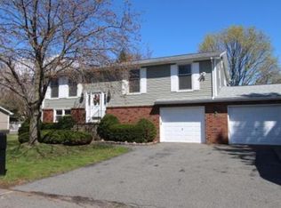 80 Deroy Dr, Chicopee, MA 01020