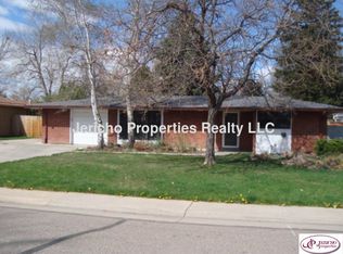 2575 Bell Ct, Lakewood, CO 80215