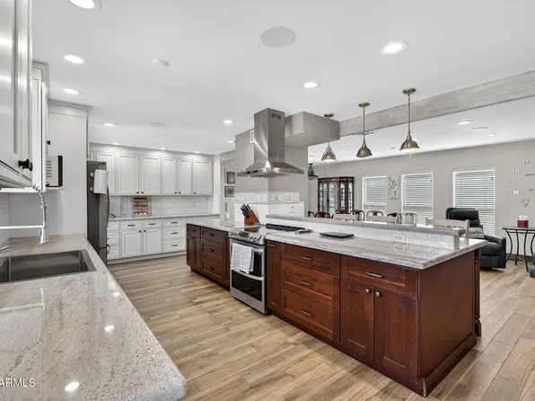 18524 E CHANDLER HEIGHTS Road, Queen Creek, AZ 85142