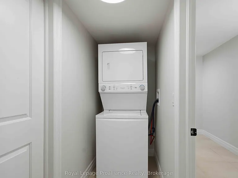 31B Schmidt Way — Photo 11