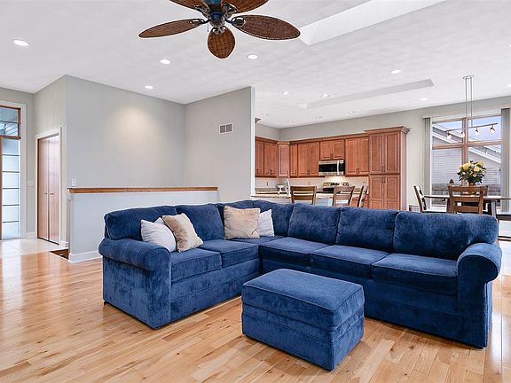 4th image of 13194 Glencree Ln