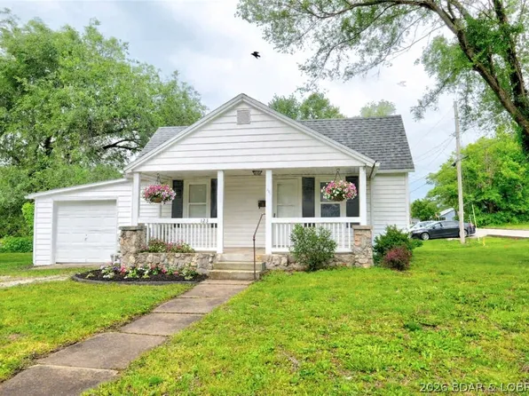 123 N Grand Ave, Eldon, MO 65026