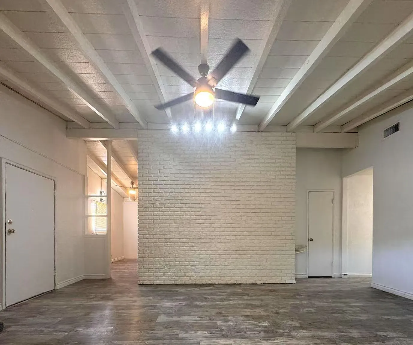 25189 Gentian Ave — Photo 4