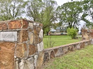 803 Highway 32, Bolivar, MO 65613