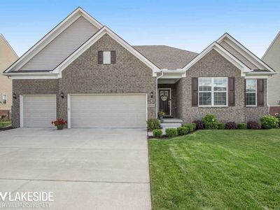 49264 Cranbrook Dr, Macomb, MI, 48044
