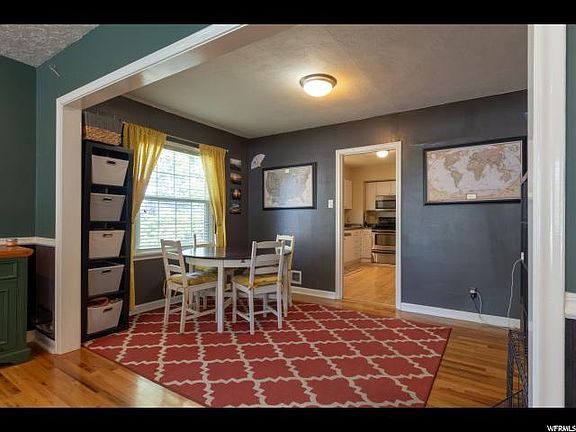 4th image of 1221 E Crandall Ave
