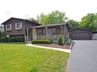 410 Thompson Ave, Winthrop Harbor, IL