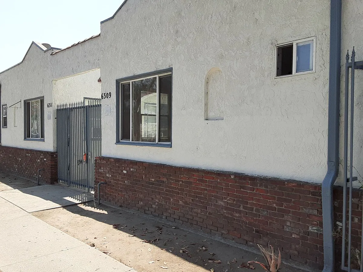Building Photo - Cowan 6309-11 Eastern