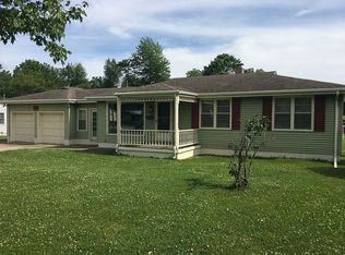 70 Nolen Dr, Decatur, IL 62521