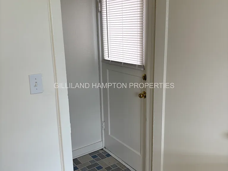 612 NW 4th St — Photo 19