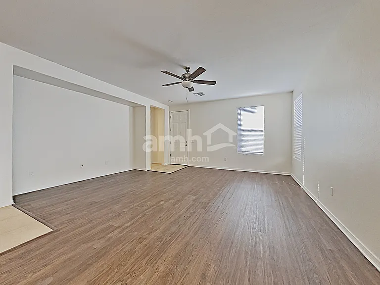 767 W Paseo Celestial — Photo 7