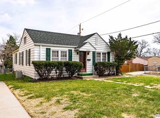 5223 S 81st St, Ralston, NE 68127