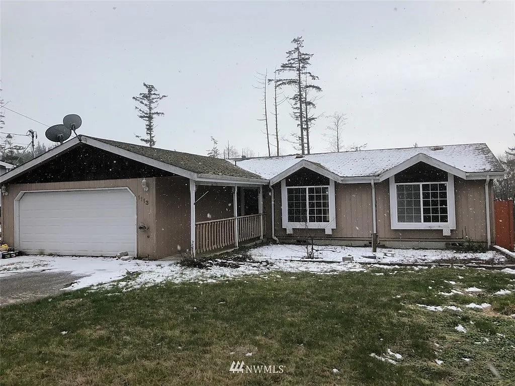 1113 Paul Street photo 1