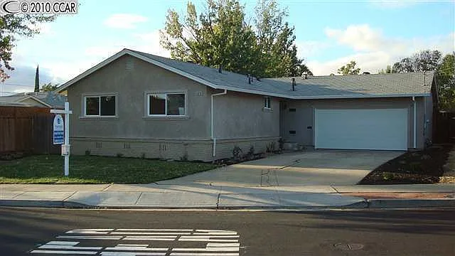 3818 Pestana Way photo 1