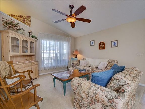 5th image of 133 Loma Del Sol Dr