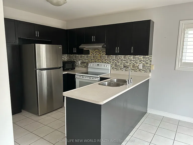7 Zippora Dr — Photo 4
