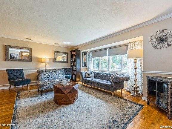 2nd image of 1214 Allen Dr