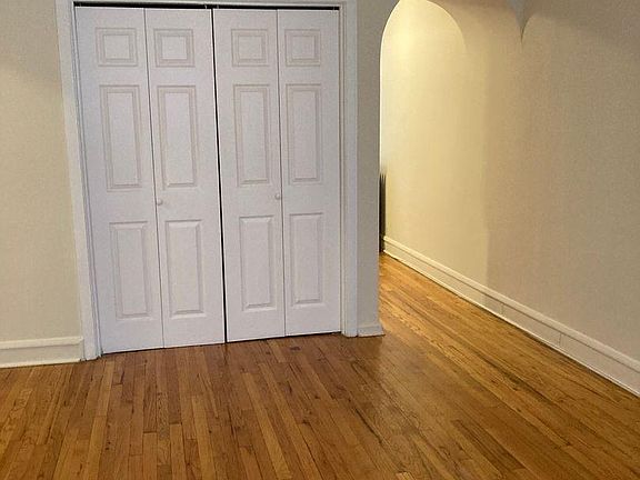 4th image of 4842 W Wrightwood Ave #1-F3