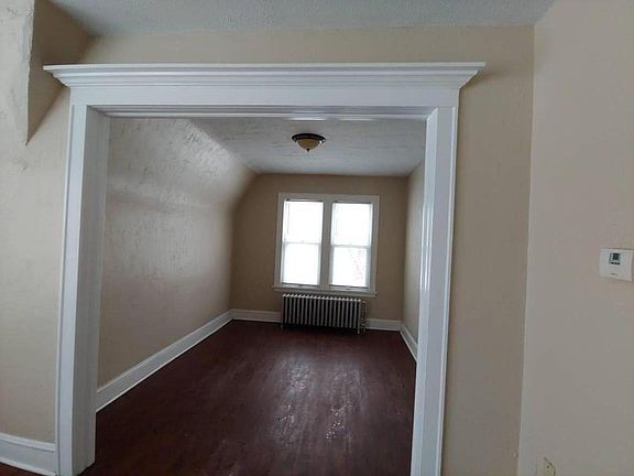 5th image of 1302 Fremont Ave