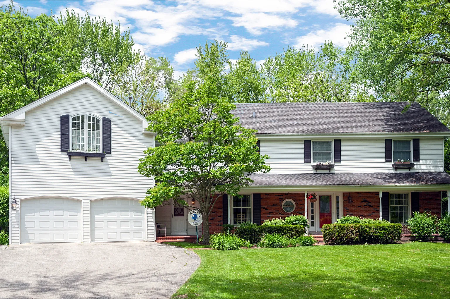 46 Thomas Pl photo 1