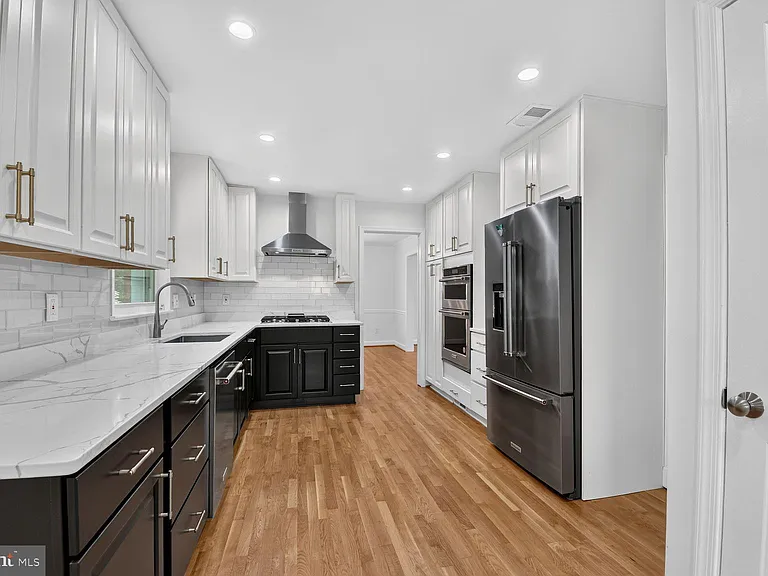 7301 Old Stage Rd — Photo 4