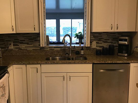 2nd image of 12721 Sebring Blvd