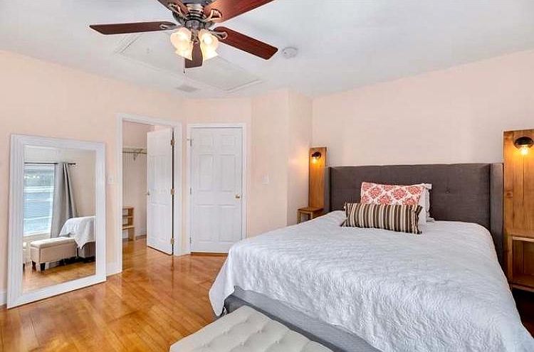 1st image of 329 N Franklin St #2