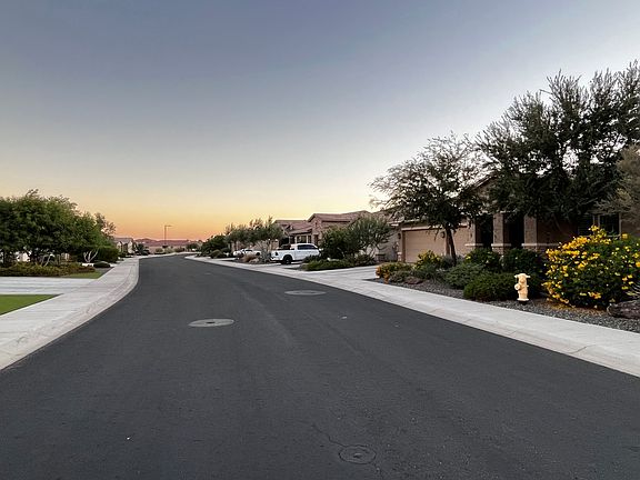 5th image of 5524 N 190th Dr