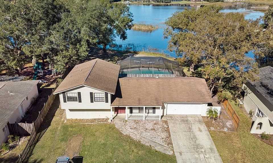 1st image of 23731 Lake Hills Dr