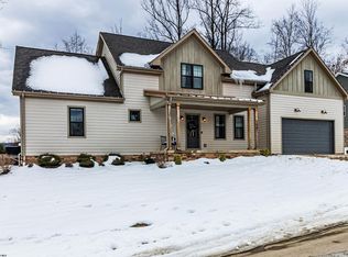 109 Gladstone Cir, Morgantown, WV