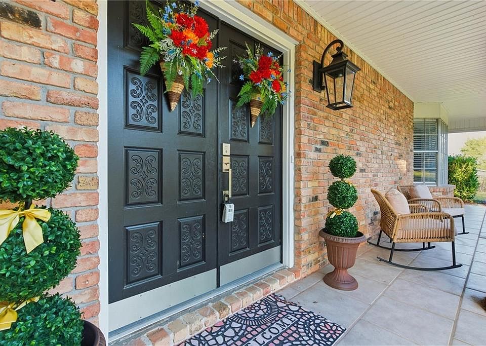 5708 Shain St, Mobile, AL 36609 | Zillow