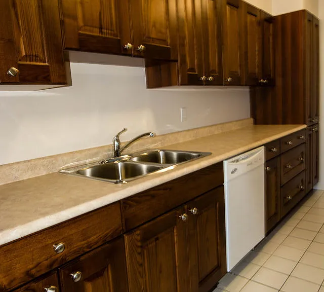 641 Bathgate Dr — Photo 12